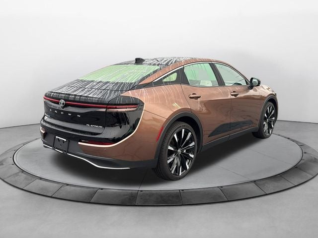 2026 Toyota Crown Platinum