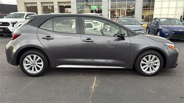 2024 Toyota Corolla Hatchback SE