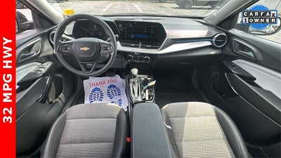 2024 Chevrolet Trax FWD LT