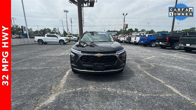 2024 Chevrolet Trax FWD LT