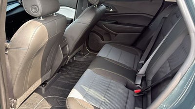 2025 Chevrolet Trax FWD LT