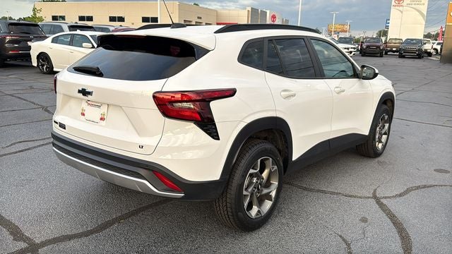 2025 Chevrolet Trax FWD LT