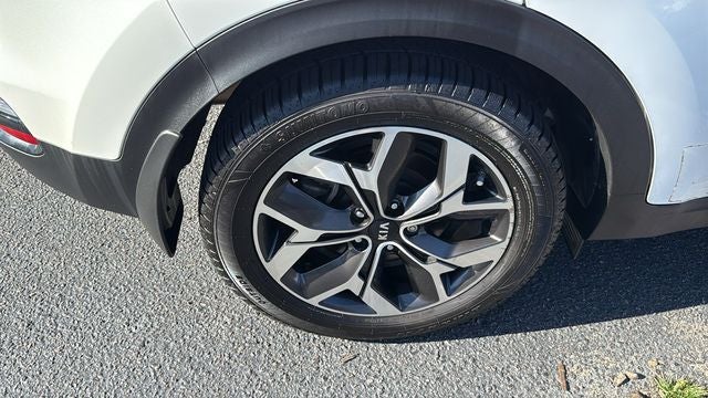 2022 Kia Sportage EX