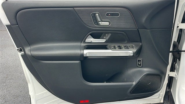 2024 Mercedes-Benz GLB 250 4MATIC®