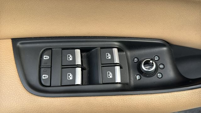 2023 Audi Q7 Premium 45 TFSI quattro Tiptronic