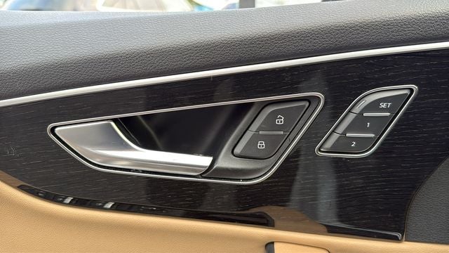 2023 Audi Q7 Premium 45 TFSI quattro Tiptronic