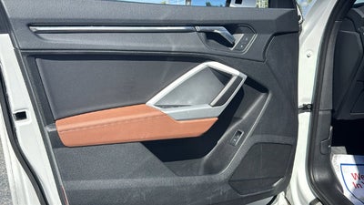 2025 Audi Q3 Premium 45 TFSI S line quattro Tiptronic