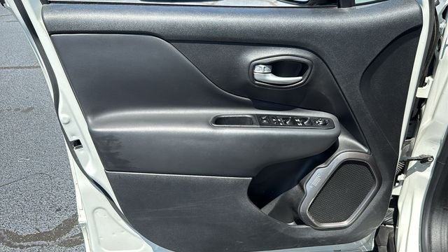 2023 Jeep Renegade Latitude 4x4