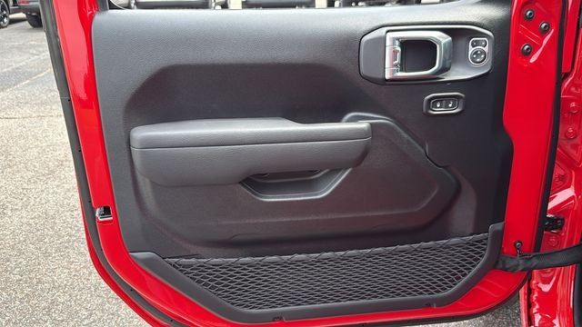2027 Jeep Wrangler WRANGLER 4-DOOR SPORT S