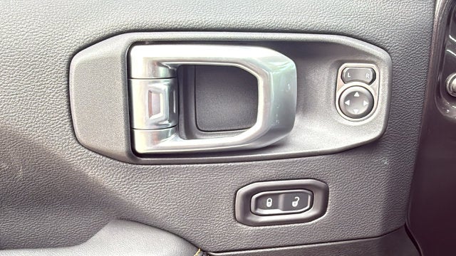 2027 Jeep Wrangler WRANGLER 4-DOOR SAHARA