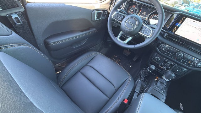 2027 Jeep Wrangler WRANGLER 4-DOOR SAHARA