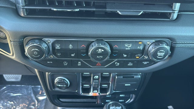 2027 Jeep Wrangler WRANGLER 4-DOOR SAHARA