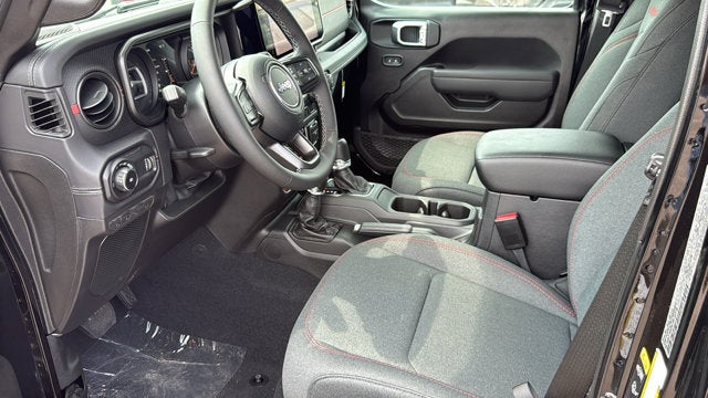 2027 Jeep Wrangler WRANGLER 4-DOOR RUBICON