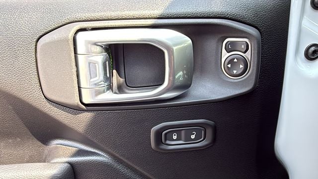 2027 Jeep Wrangler WRANGLER 4-DOOR RUBICON