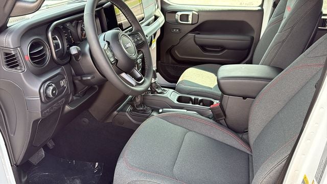 2027 Jeep Wrangler WRANGLER 4-DOOR RUBICON
