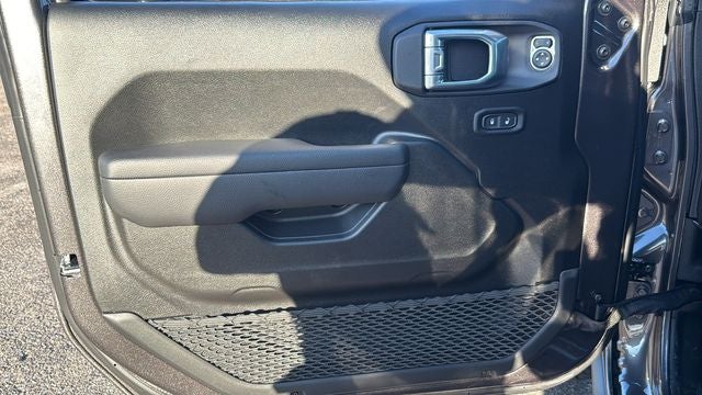 2027 Jeep Wrangler WRANGLER 4-DOOR RUBICON