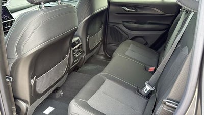 2026 Jeep Grand Cherokee GRAND CHEROKEE LAREDO X 4X2