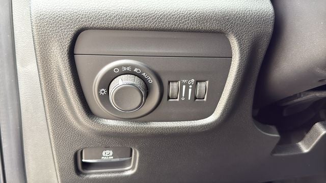 2026 Jeep Grand Cherokee GRAND CHEROKEE LAREDO X 4X2