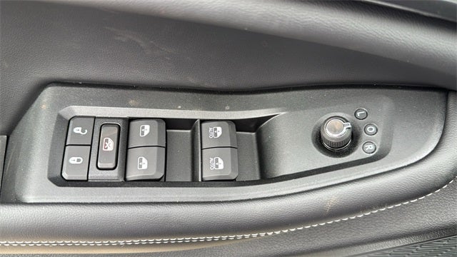 2025 Jeep Grand Cherokee GRAND CHEROKEE LAREDO X 4X2