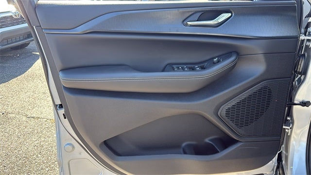 2025 Jeep Grand Cherokee GRAND CHEROKEE ALTITUDE 4X2