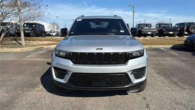 2025 Jeep Grand Cherokee GRAND CHEROKEE ALTITUDE 4X2