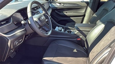 2025 Jeep Grand Cherokee GRAND CHEROKEE ALTITUDE 4X2