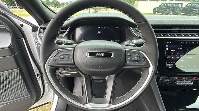 2026 Jeep Grand Cherokee GRAND CHEROKEE LAREDO X 4X2