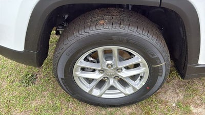 2026 Jeep Grand Cherokee GRAND CHEROKEE LAREDO X 4X2