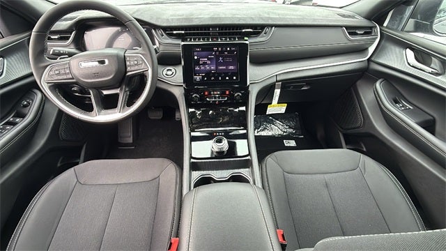 2025 Jeep Grand Cherokee GRAND CHEROKEE LAREDO X 4X2