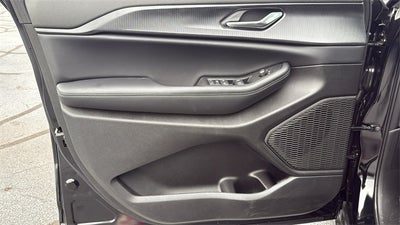 2025 Jeep Grand Cherokee GRAND CHEROKEE LAREDO X 4X2