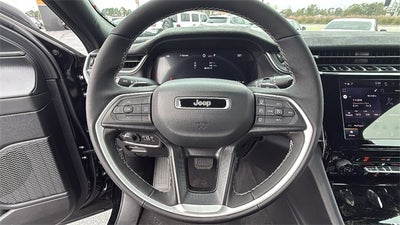 2025 Jeep Grand Cherokee GRAND CHEROKEE LAREDO X 4X2