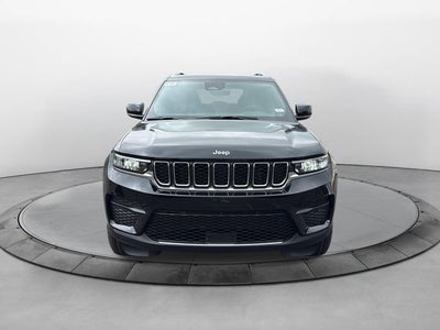 2027 Jeep Grand Cherokee GRAND CHEROKEE LAREDO X 4X2