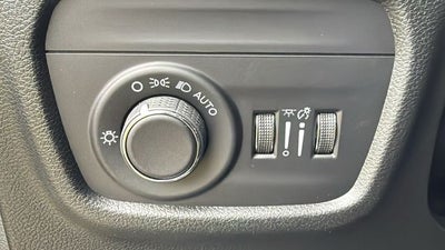 2026 Jeep Grand Cherokee GRAND CHEROKEE LAREDO X 4X2