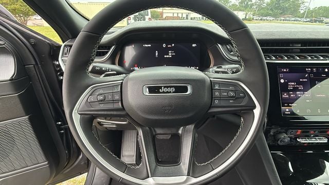 2026 Jeep Grand Cherokee GRAND CHEROKEE LAREDO X 4X2