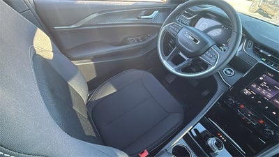 2025 Jeep Grand Cherokee GRAND CHEROKEE LAREDO X 4X2