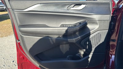 2025 Jeep Grand Cherokee GRAND CHEROKEE LAREDO X 4X2