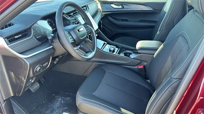 2025 Jeep Grand Cherokee GRAND CHEROKEE LAREDO X 4X2