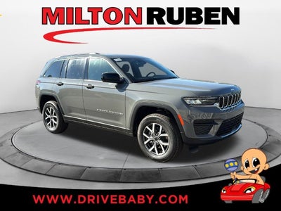 2027 Jeep Grand Cherokee GRAND CHEROKEE LAREDO X 4X2