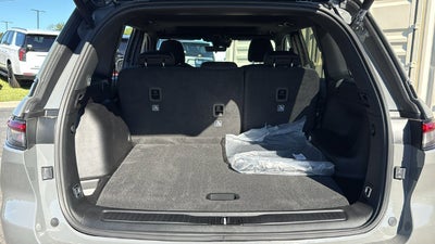 2027 Jeep Grand Cherokee GRAND CHEROKEE LAREDO X 4X2