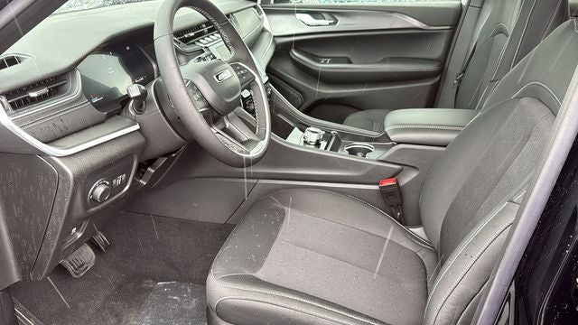 2026 Jeep Grand Cherokee GRAND CHEROKEE LAREDO X 4X2