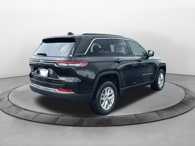 2026 Jeep Grand Cherokee GRAND CHEROKEE LAREDO X 4X2