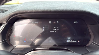 2027 Jeep Grand Cherokee GRAND CHEROKEE LAREDO X 4X2