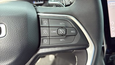 2027 Jeep Grand Cherokee GRAND CHEROKEE LAREDO X 4X2