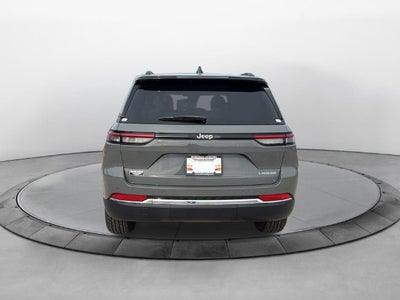 2027 Jeep Grand Cherokee GRAND CHEROKEE LAREDO X 4X2