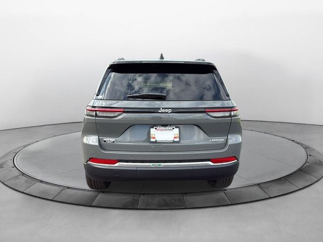 2027 Jeep Grand Cherokee GRAND CHEROKEE LAREDO X 4X2