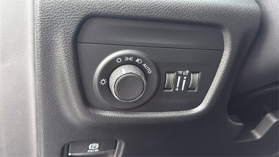 2025 Jeep Grand Cherokee GRAND CHEROKEE LAREDO 4X2