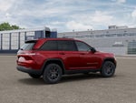 2027 Jeep Grand Cherokee GRAND CHEROKEE LAREDO X 4X2