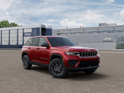 2027 Jeep Grand Cherokee GRAND CHEROKEE LAREDO X 4X2