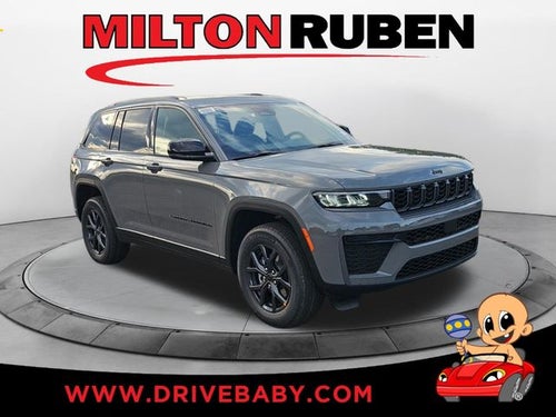 2027 Jeep Grand Cherokee Laredo Altitude