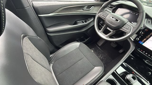 2026 Jeep Grand Cherokee GRAND CHEROKEE LAREDO ALTITUDE 4X2